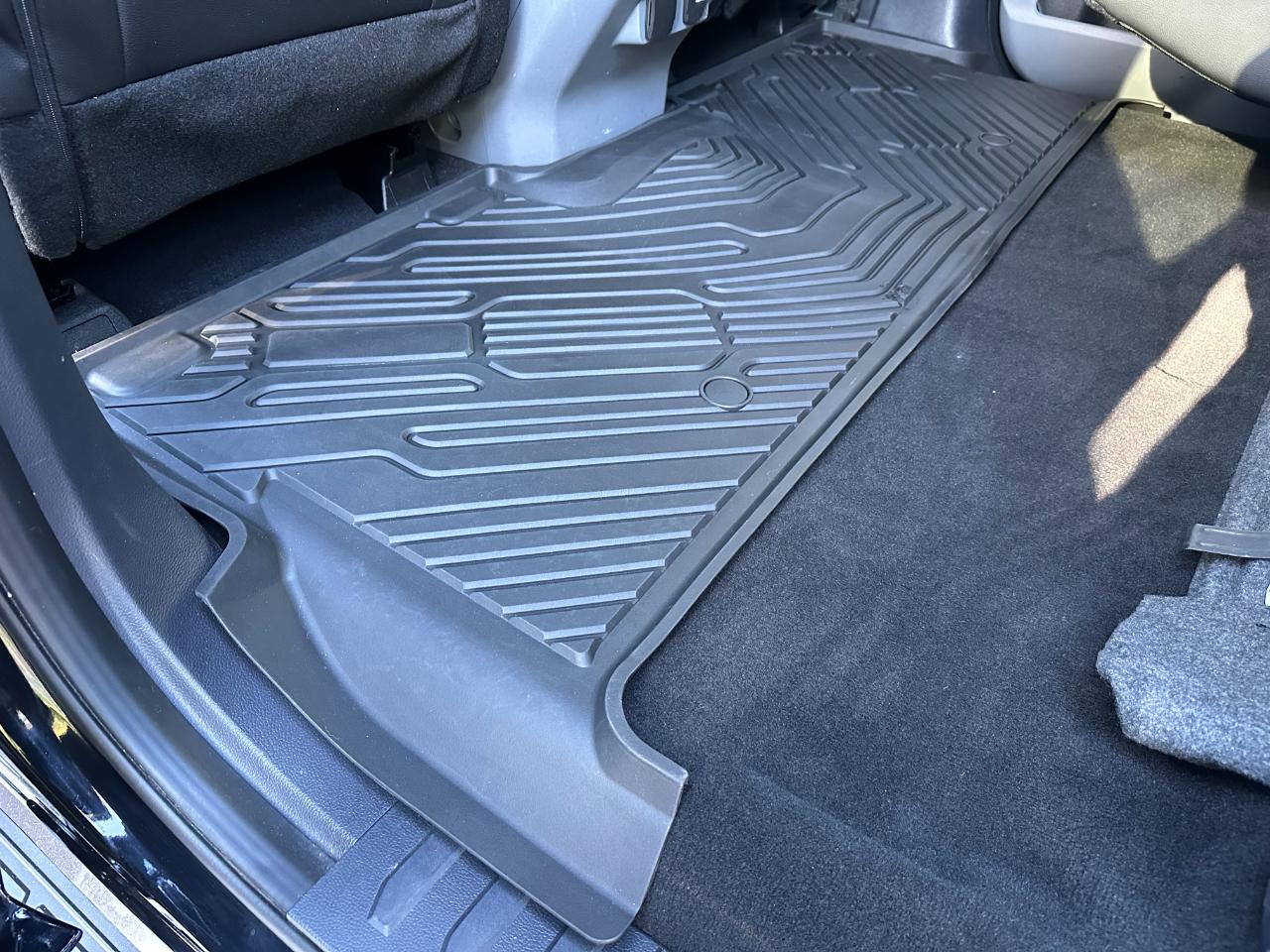 Ford Super Duty F-250 SRW XLT 4WD Crew Cab 6.75' Box 2024