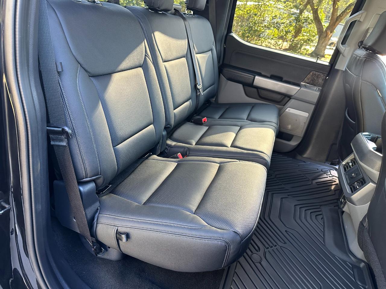 Ford Super Duty F-250 SRW XLT 4WD Crew Cab 6.75' Box 2024