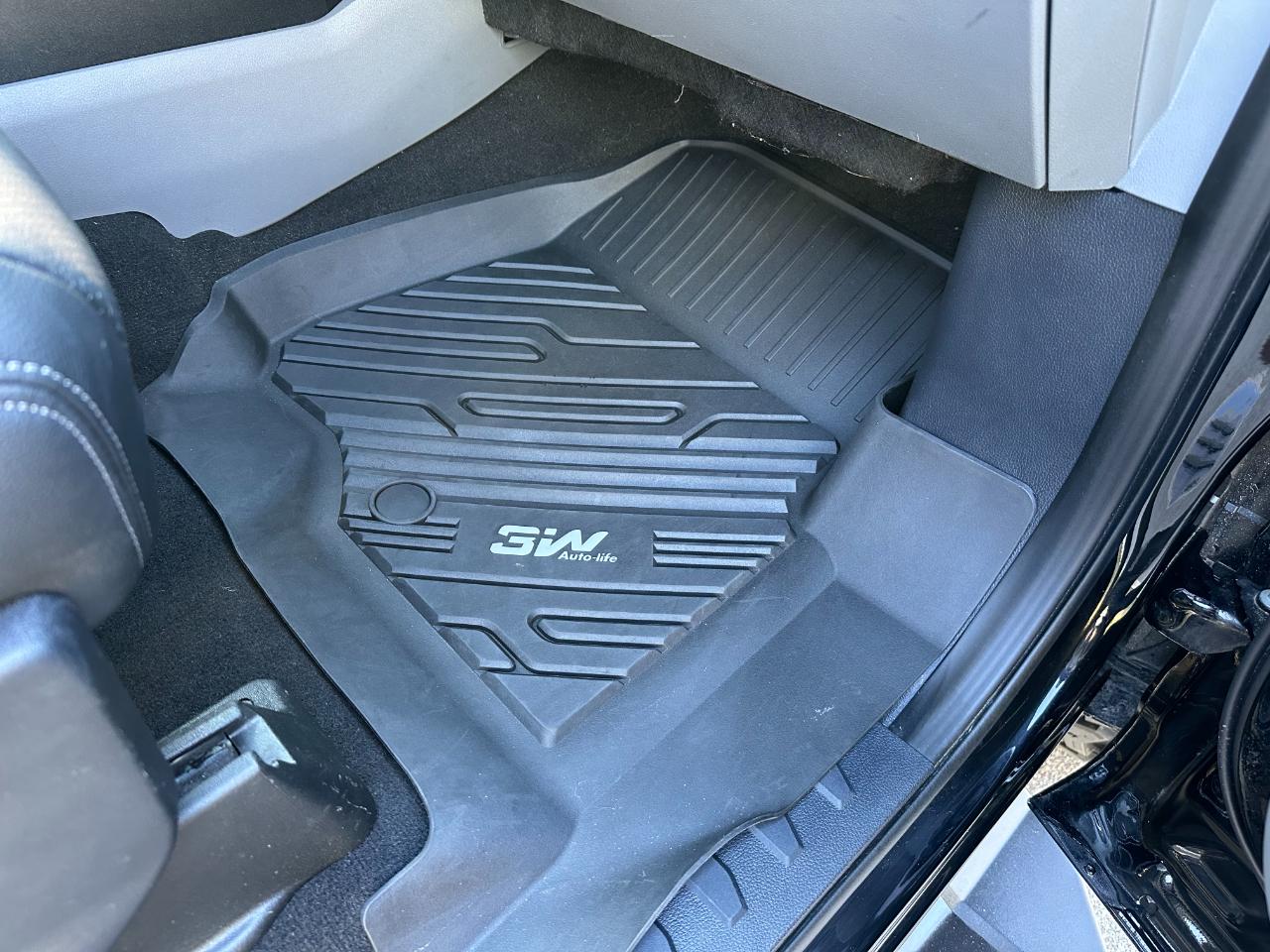 Ford Super Duty F-250 SRW XLT 4WD Crew Cab 6.75' Box 2024