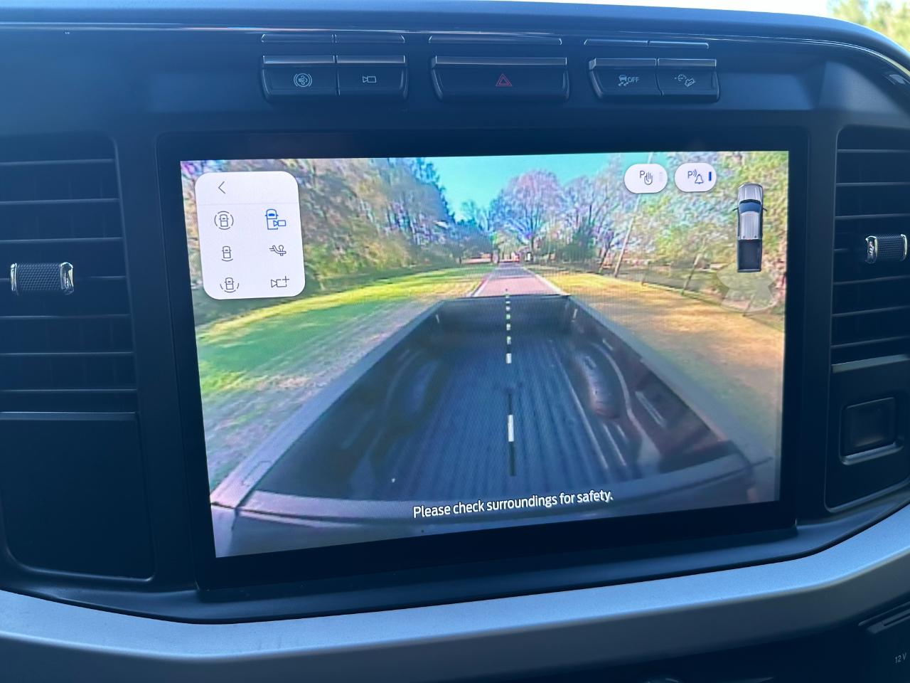 Ford Super Duty F-250 SRW XLT 4WD Crew Cab 6.75' Box 2024