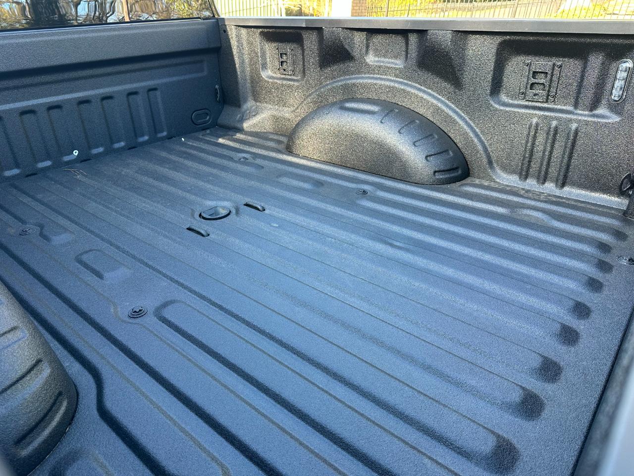 Ford Super Duty F-250 SRW XLT 4WD Crew Cab 6.75' Box 2024