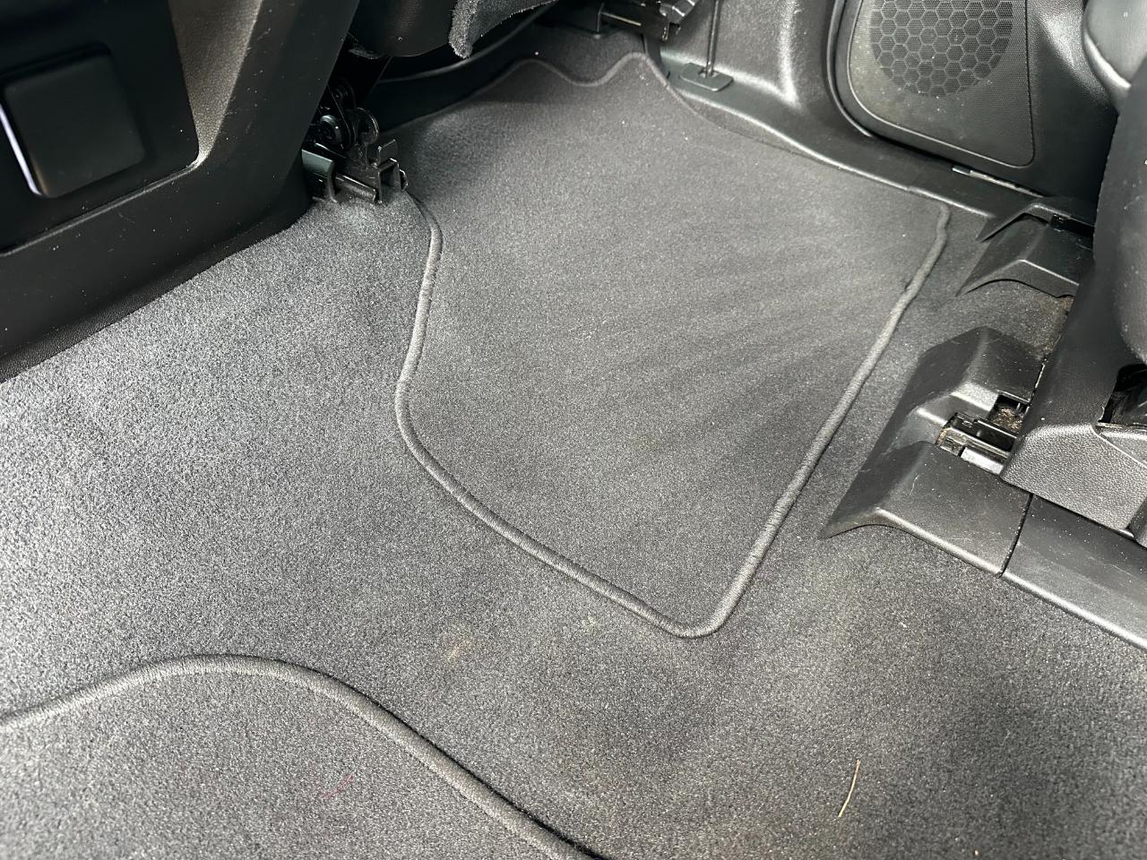 Chevrolet Tahoe 4WD 4dr Z71 2021