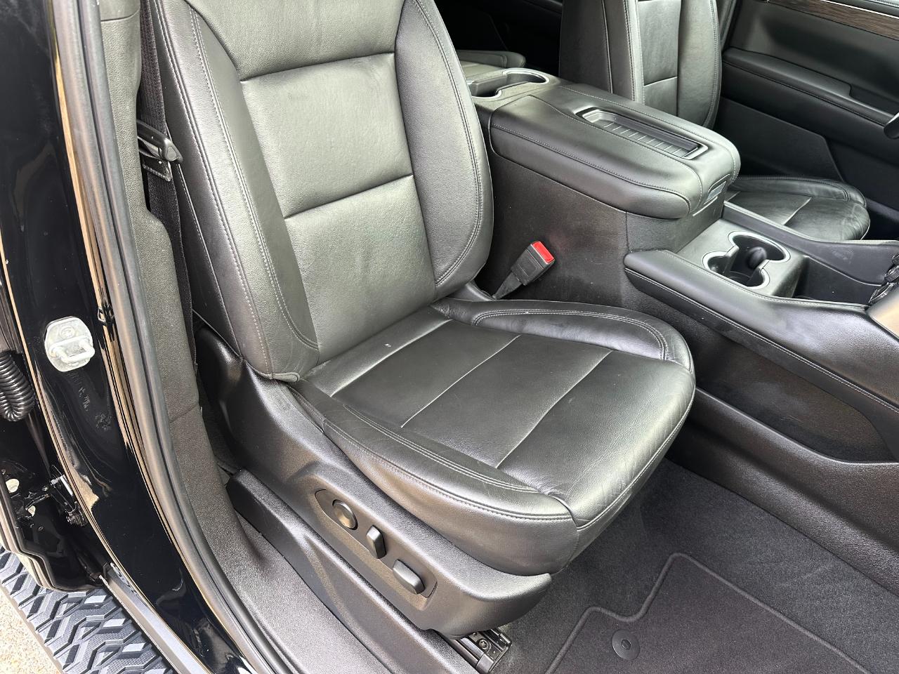 Chevrolet Tahoe 4WD 4dr Z71 2021