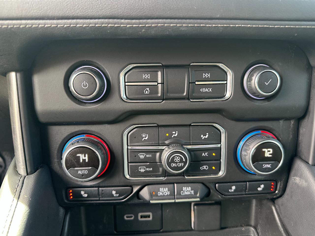 Chevrolet Tahoe 4WD 4dr Z71 2021