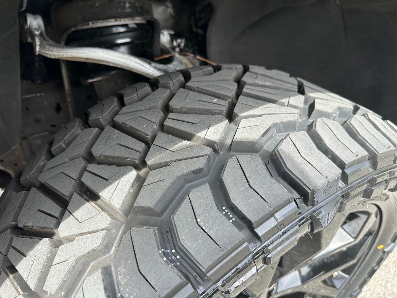 Chevrolet Tahoe 4WD 4dr Z71 2021