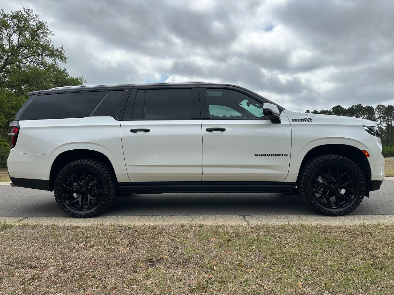 Chevrolet Suburban 2WD 4dr High Country 2021