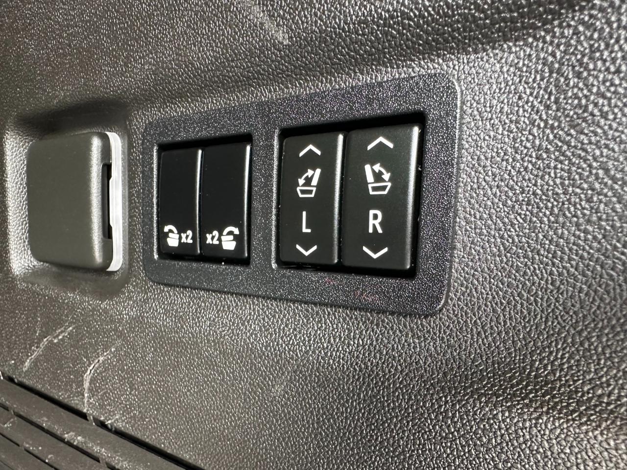 Chevrolet Suburban 2WD 4dr High Country 2021