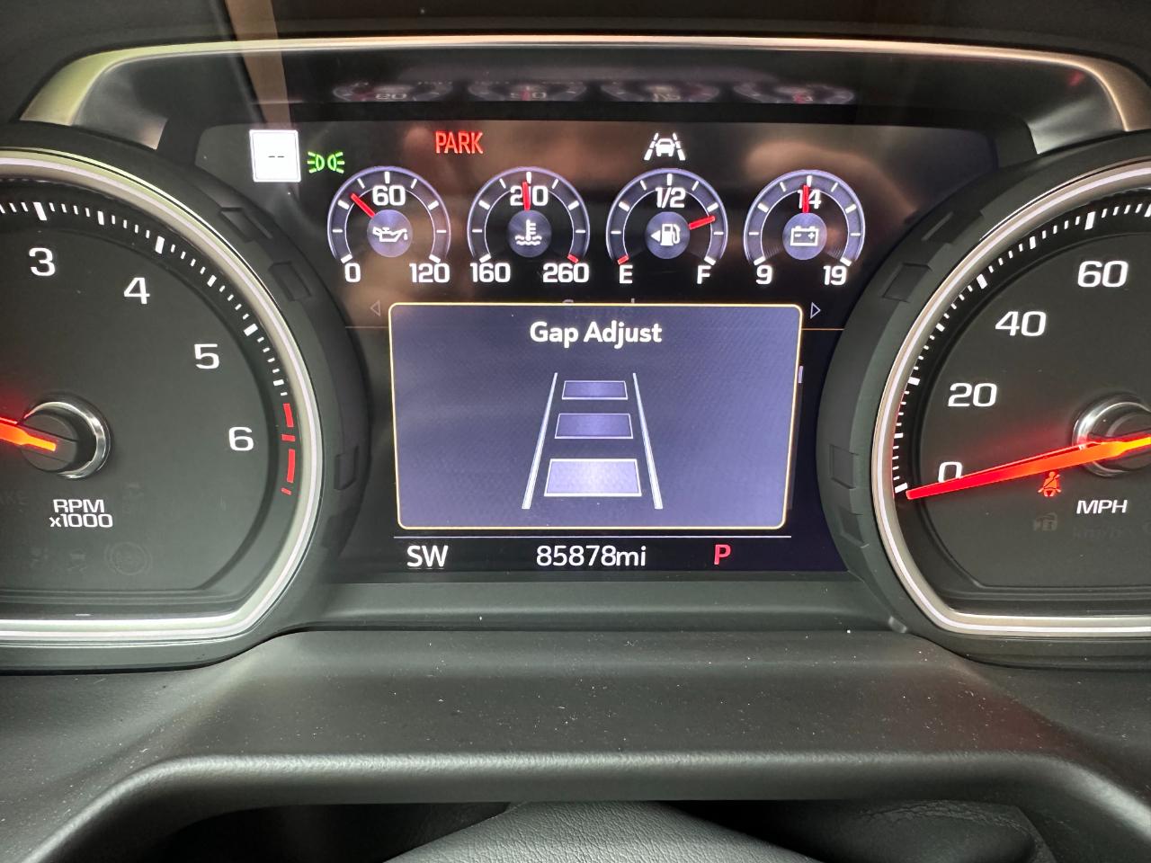 Chevrolet Suburban 2WD 4dr High Country 2021