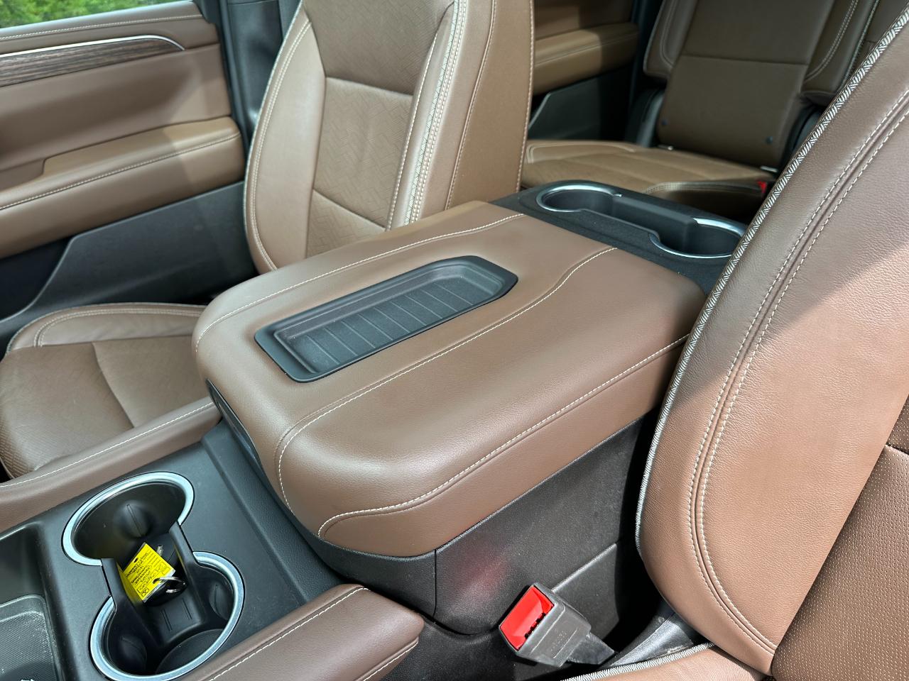 Chevrolet Suburban 2WD 4dr High Country 2021