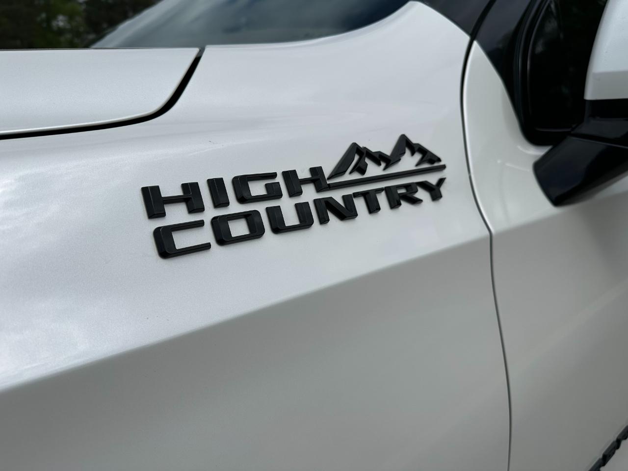 Chevrolet Suburban 2WD 4dr High Country 2021