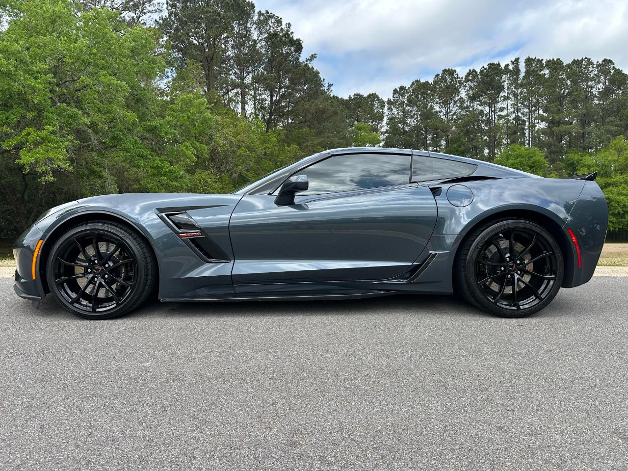Chevrolet Corvette 2dr Grand Sport Cpe w/2LT 2019