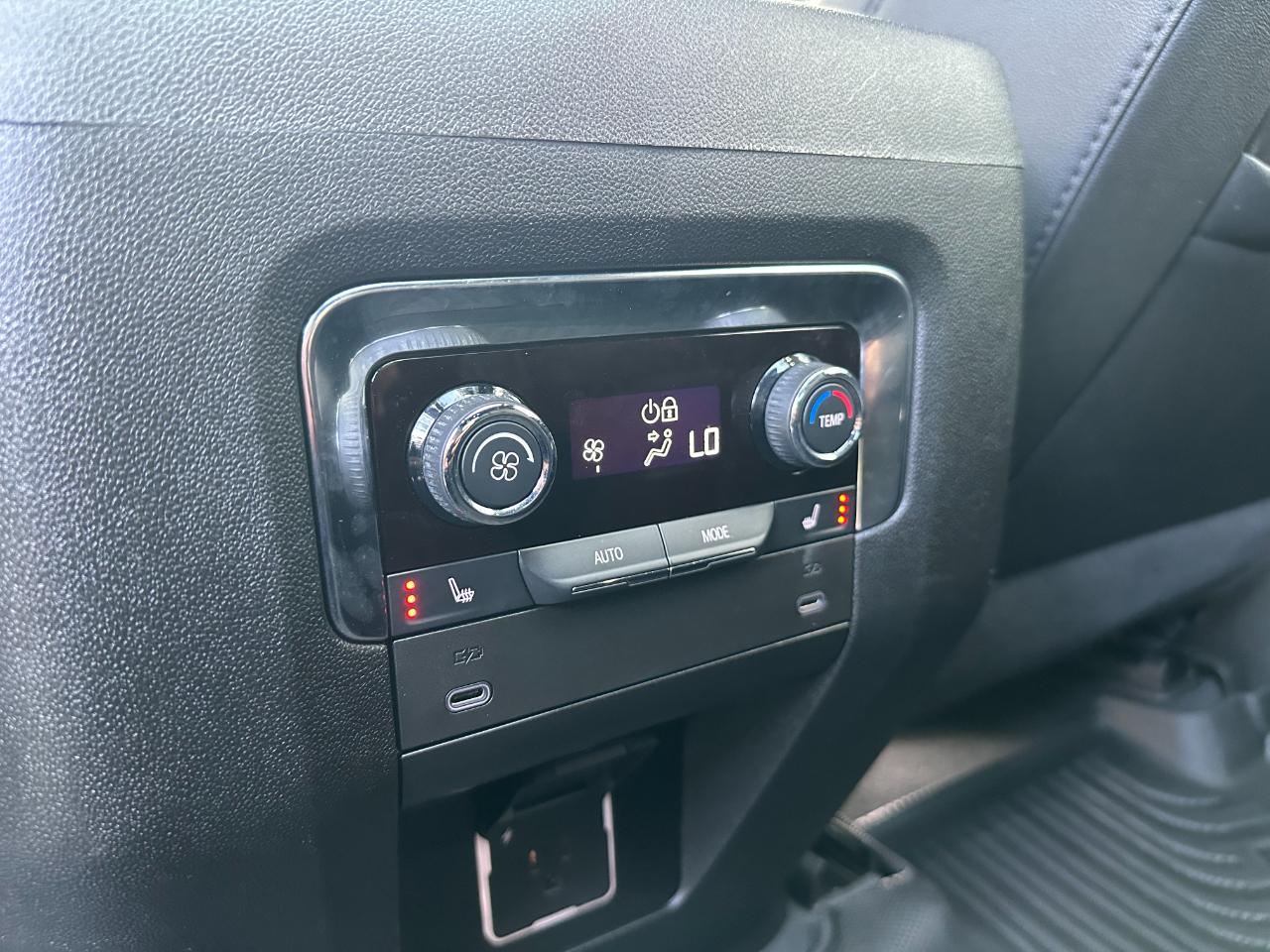 Chevrolet Tahoe 4WD 4dr Z71 2025