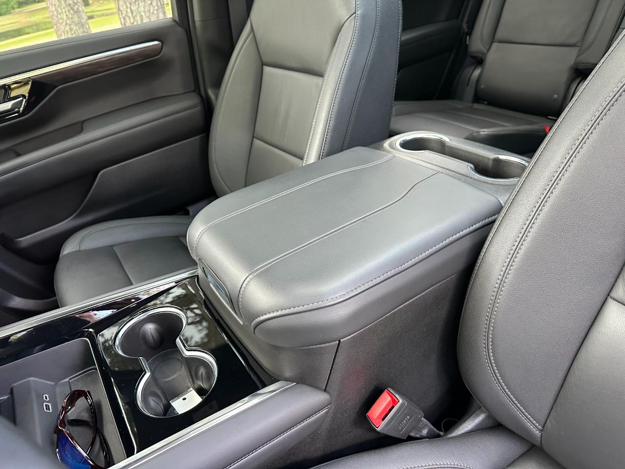 Chevrolet Tahoe 4WD 4dr Z71 2025