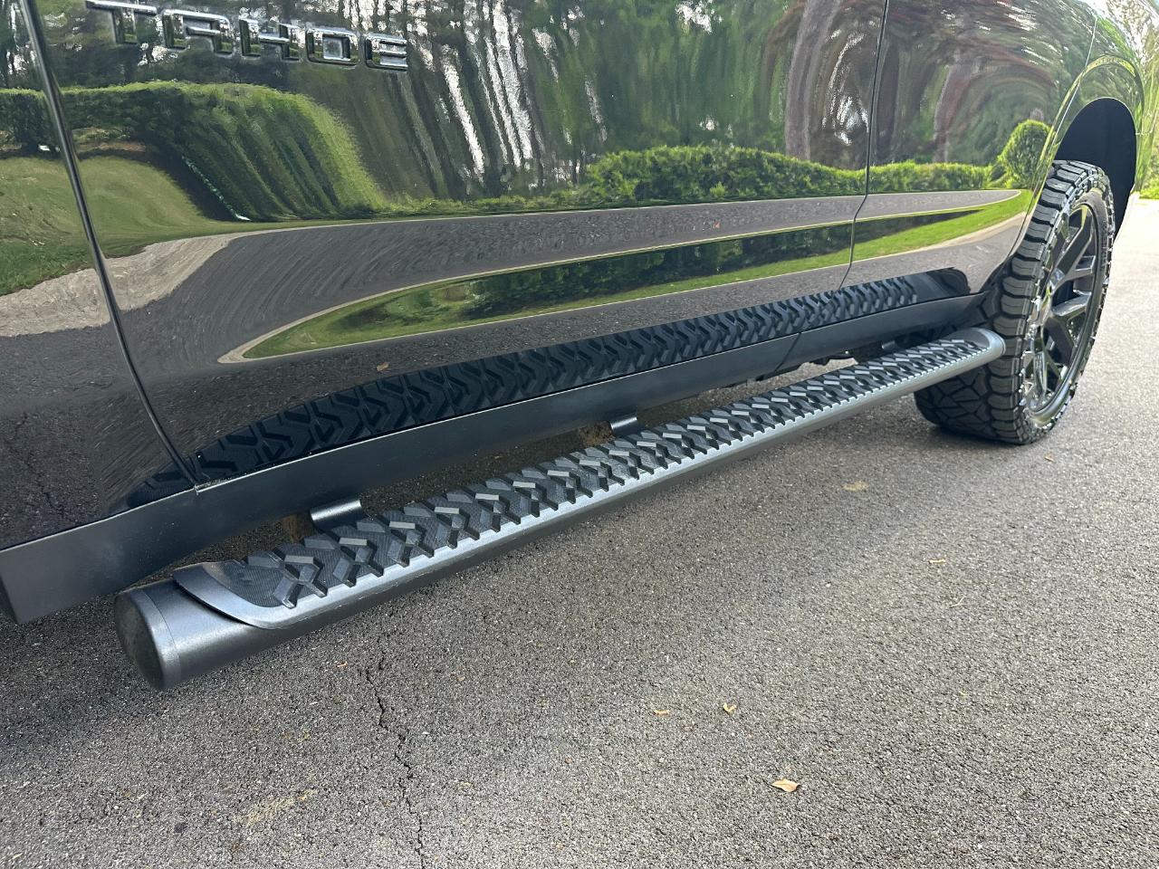 Chevrolet Tahoe 4WD 4dr Z71 2025