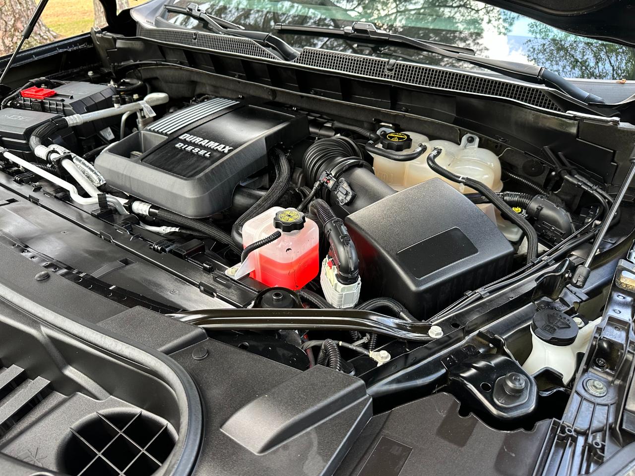 Chevrolet Tahoe 4WD 4dr Z71 2025