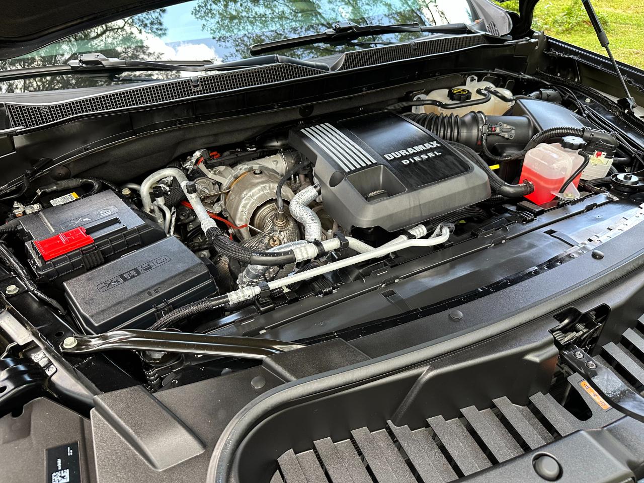 Chevrolet Tahoe 4WD 4dr Z71 2025