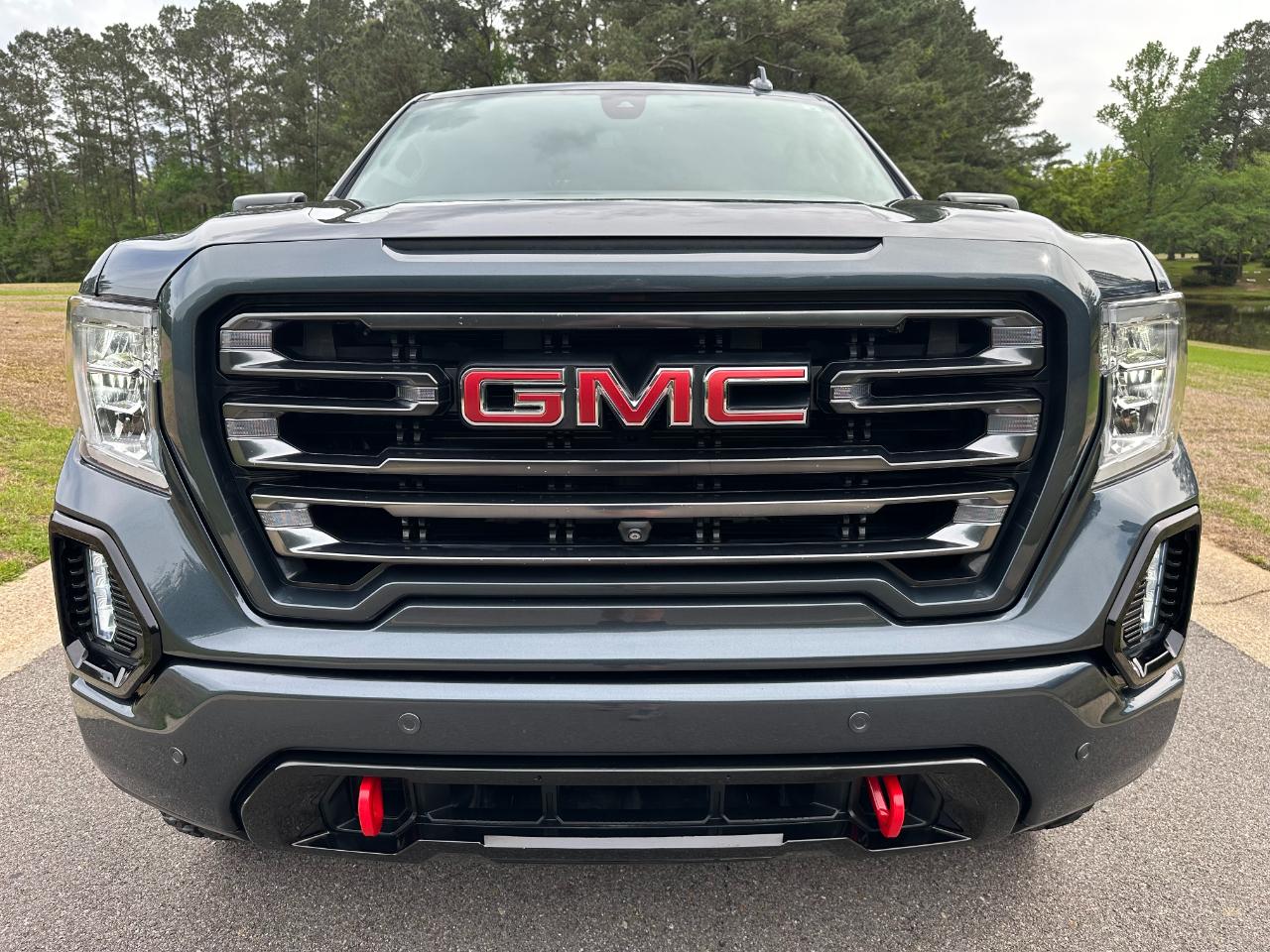 GMC Sierra 1500 4WD Crew Cab 147" AT4 2021