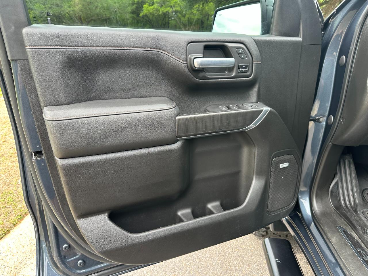 GMC Sierra 1500 4WD Crew Cab 147" AT4 2021