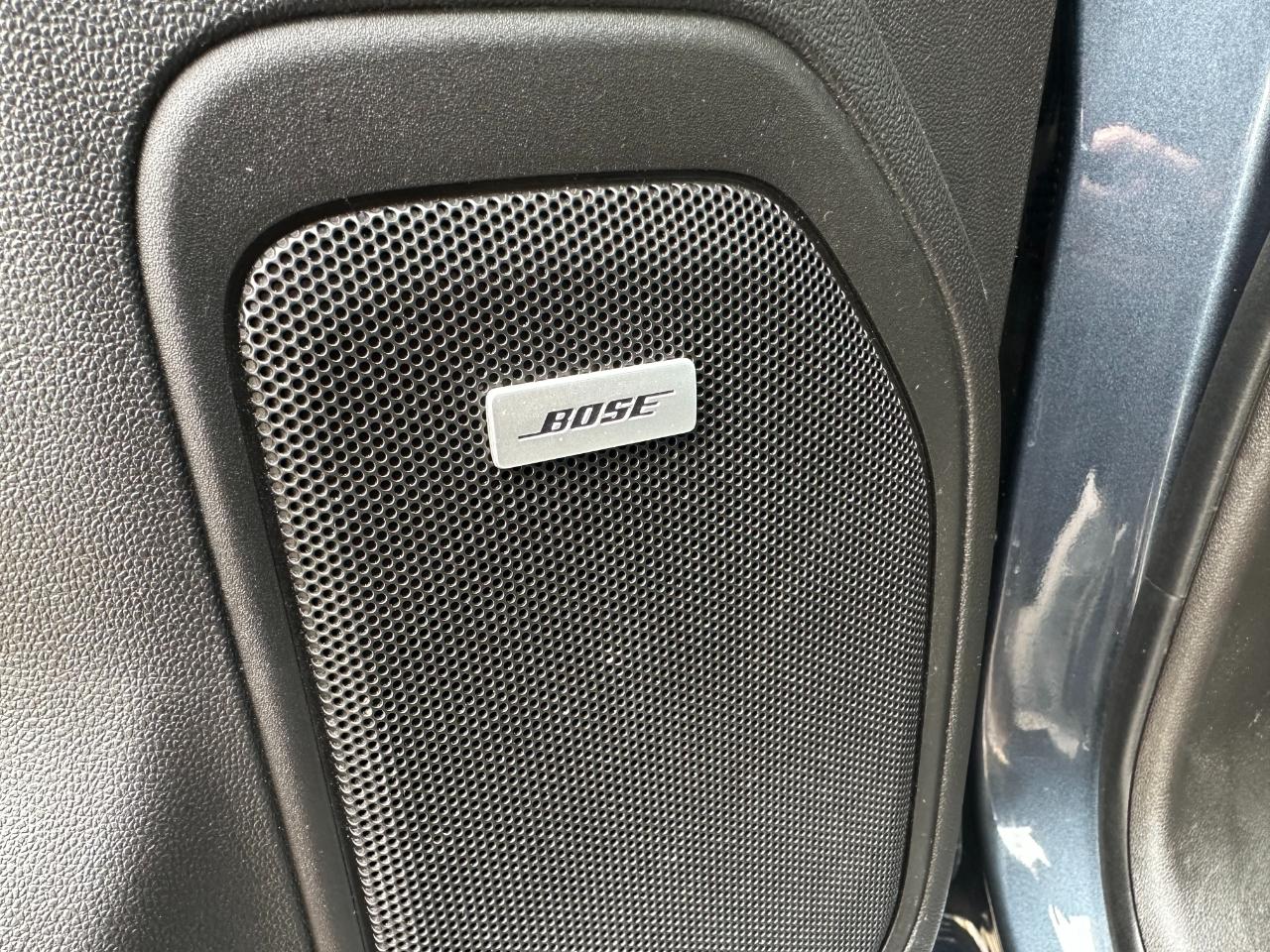 GMC Sierra 1500 4WD Crew Cab 147" AT4 2021