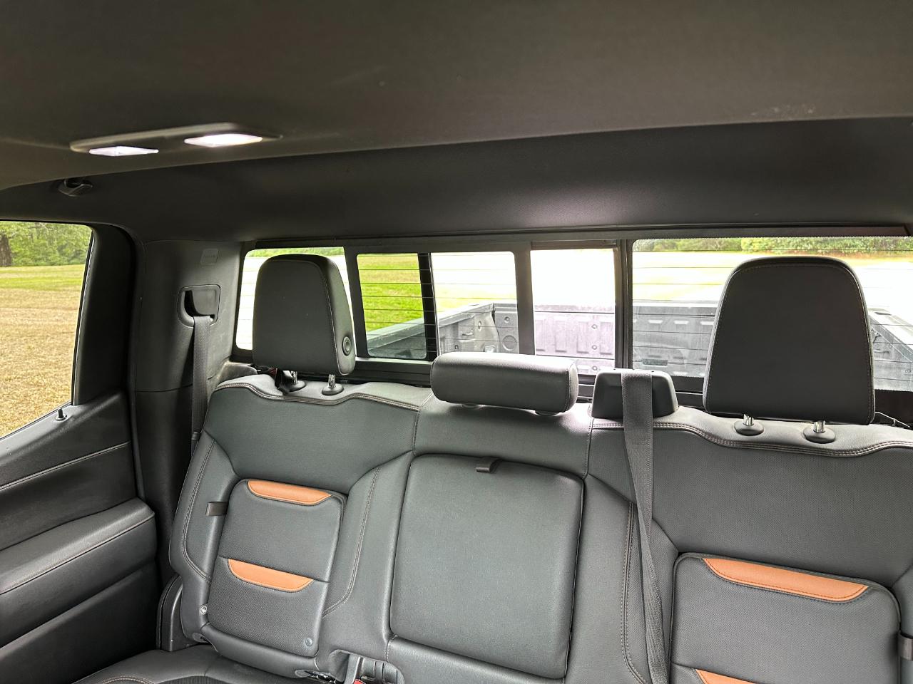 GMC Sierra 1500 4WD Crew Cab 147" AT4 2021