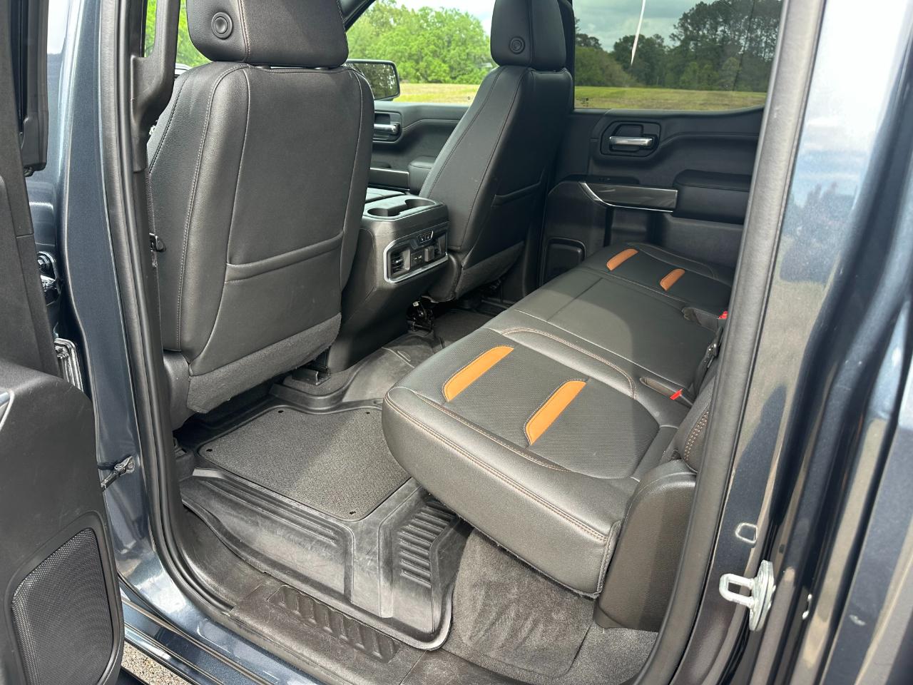 GMC Sierra 1500 4WD Crew Cab 147" AT4 2021