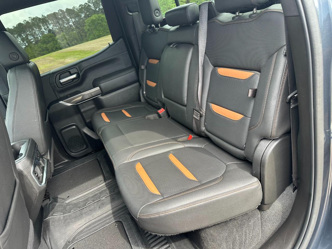 GMC Sierra 1500 4WD Crew Cab 147" AT4 2021