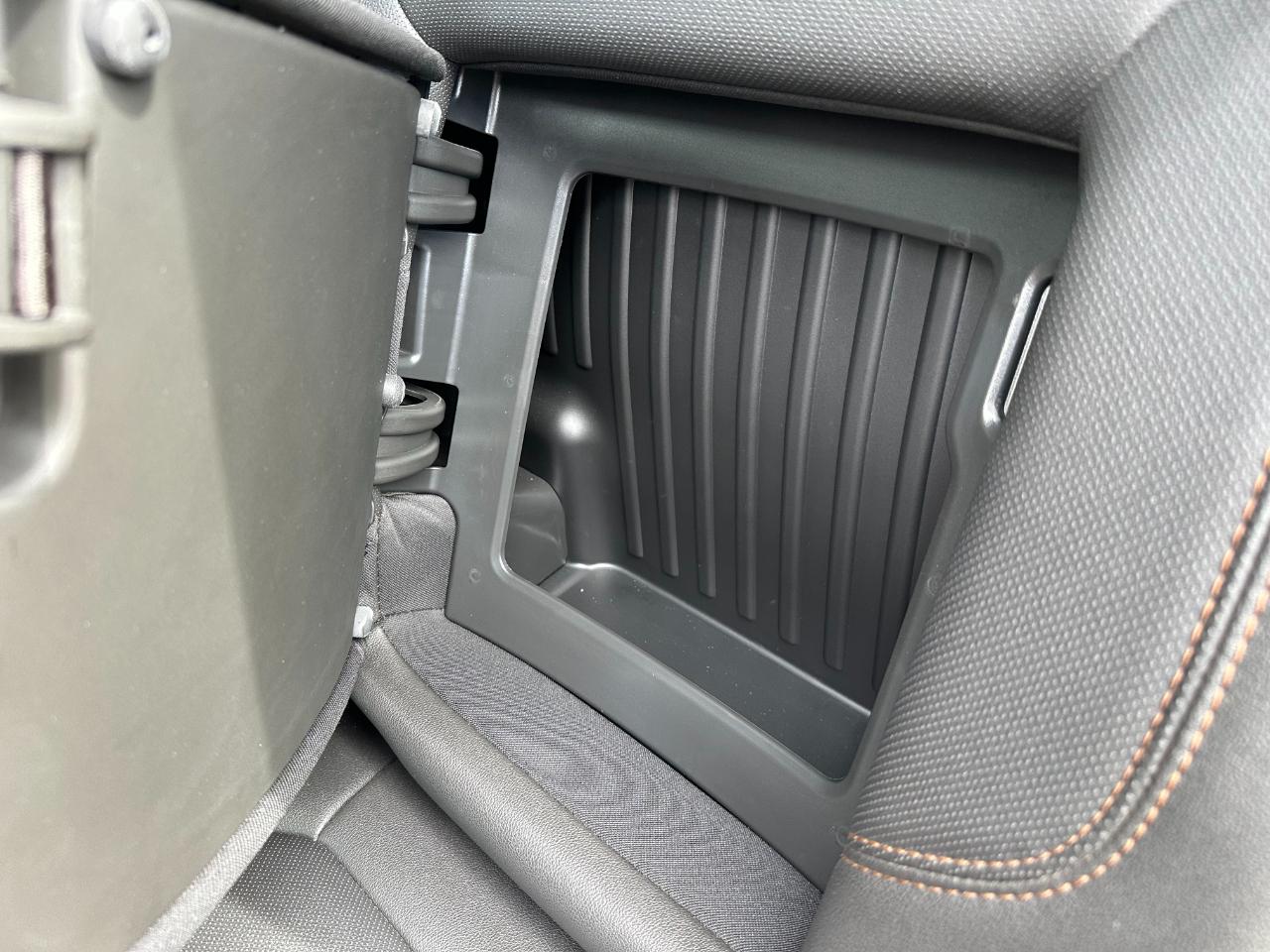 GMC Sierra 1500 4WD Crew Cab 147" AT4 2021