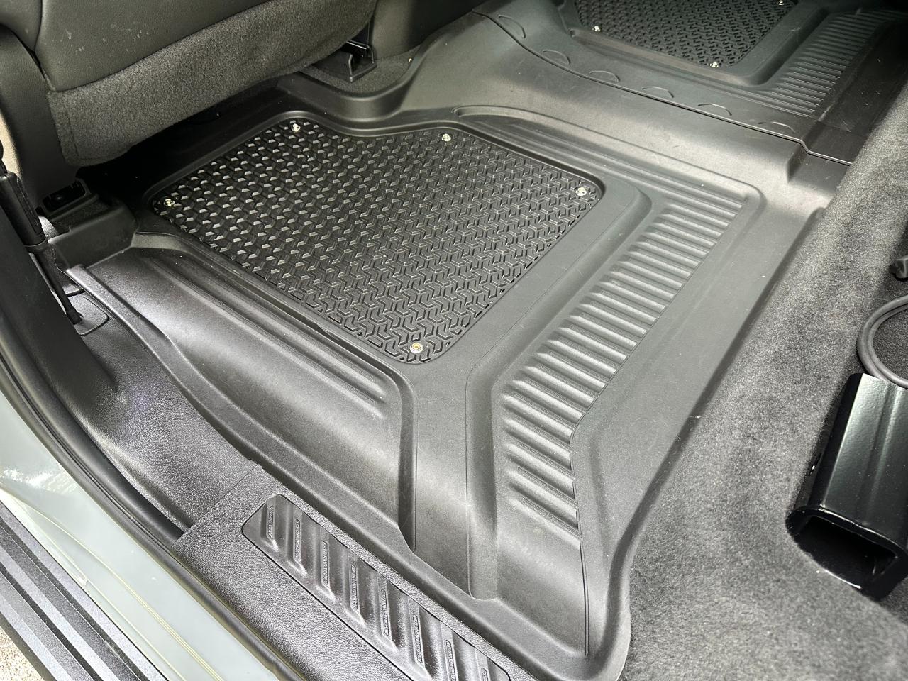 GMC Sierra 2500HD 4WD Crew Cab 159" AT4 2024