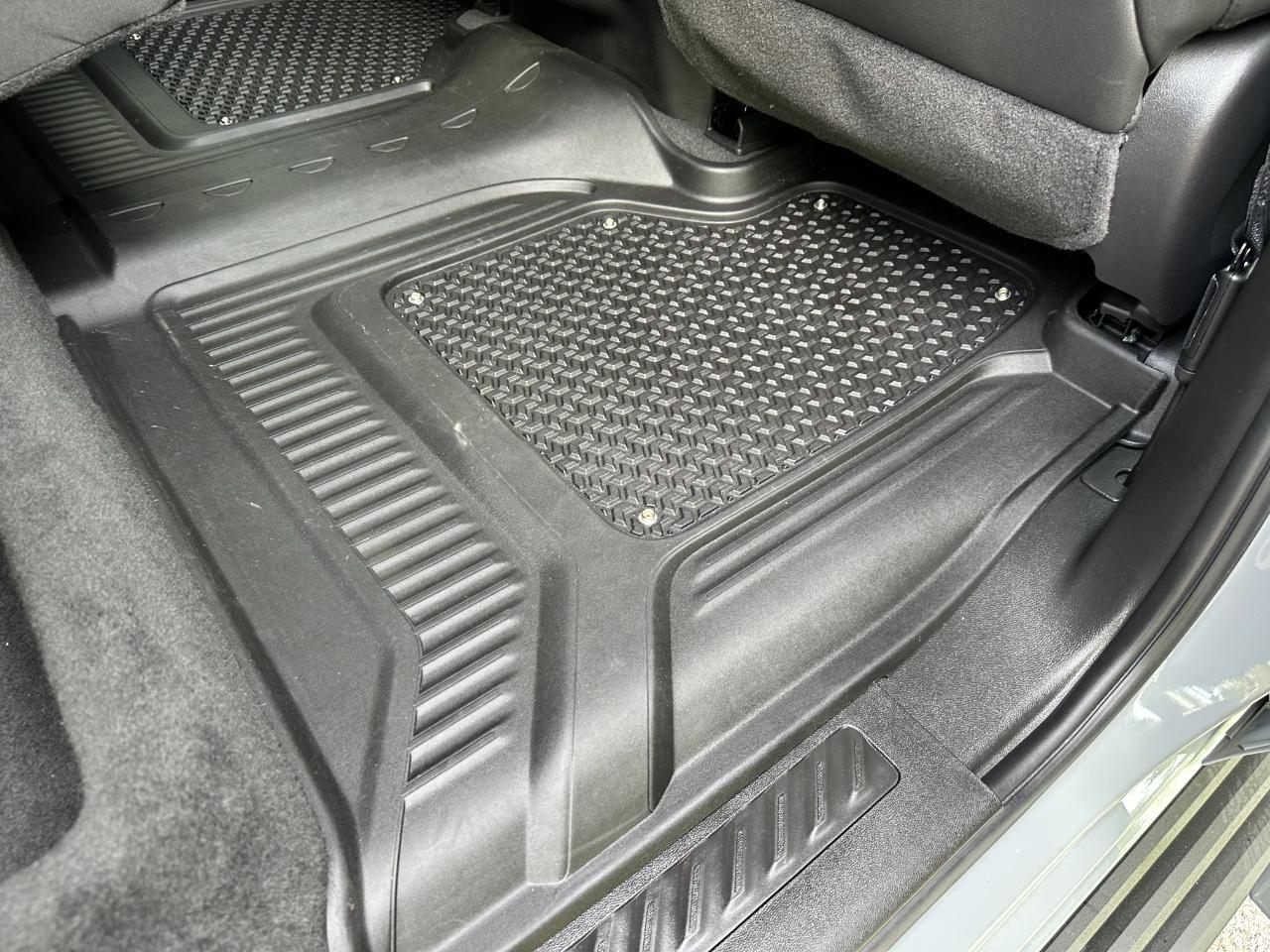 GMC Sierra 2500HD 4WD Crew Cab 159" AT4 2024