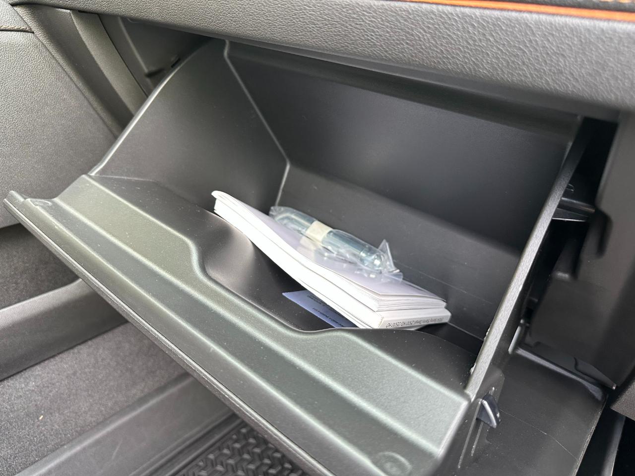 GMC Sierra 2500HD 4WD Crew Cab 159" AT4 2024