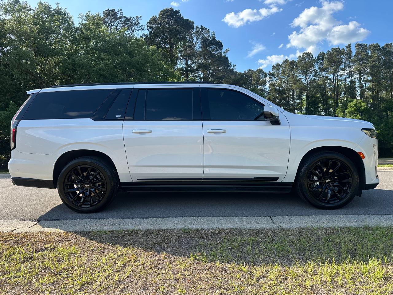 Cadillac Escalade ESV 2WD 4dr Sport 2021