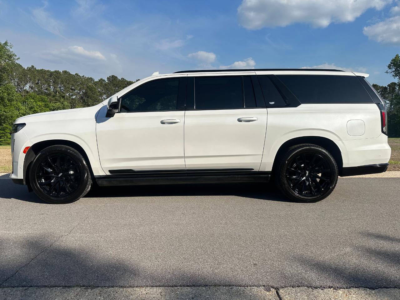 Cadillac Escalade ESV 2WD 4dr Sport 2021