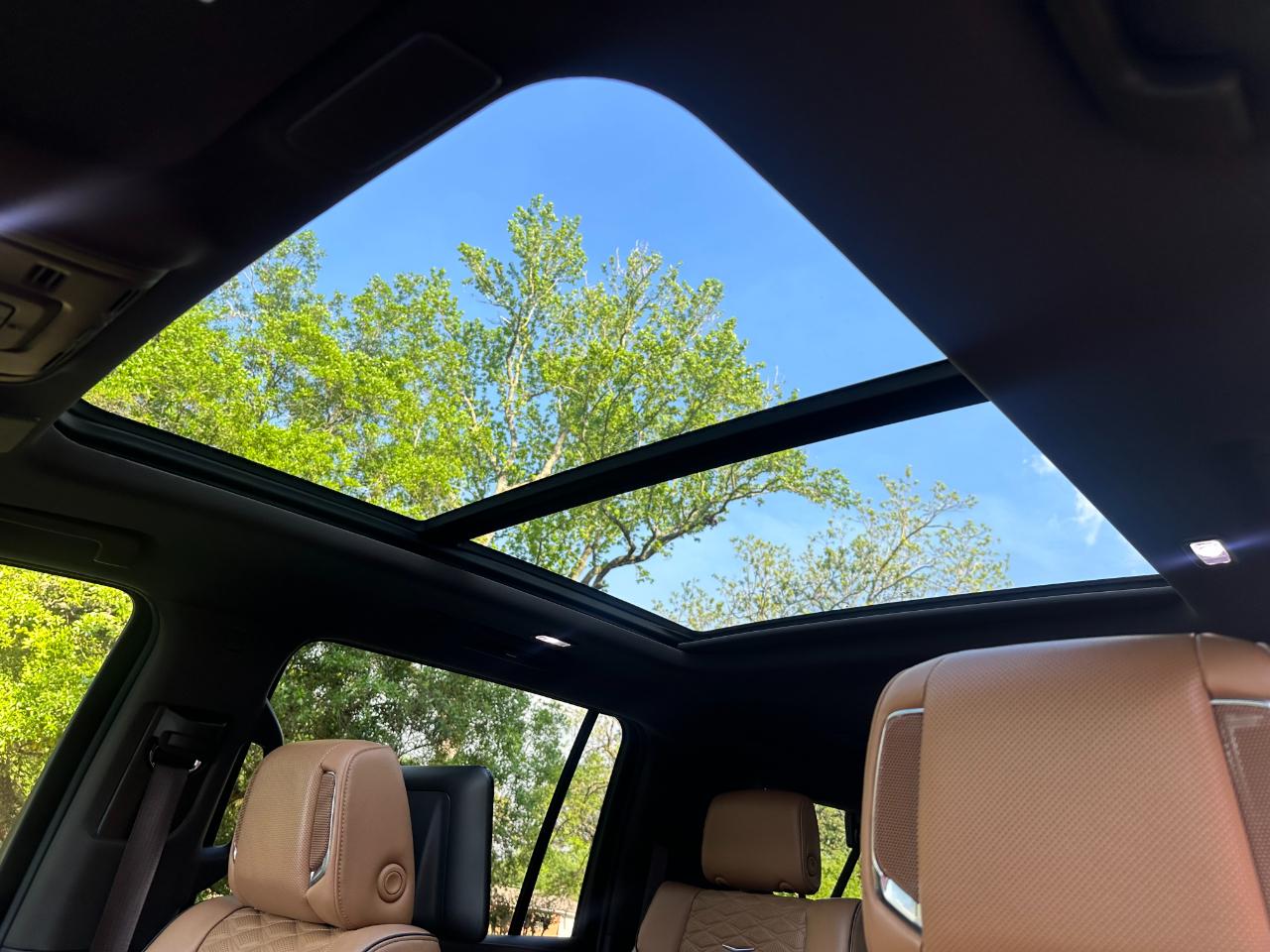 Cadillac Escalade ESV 2WD 4dr Sport 2021