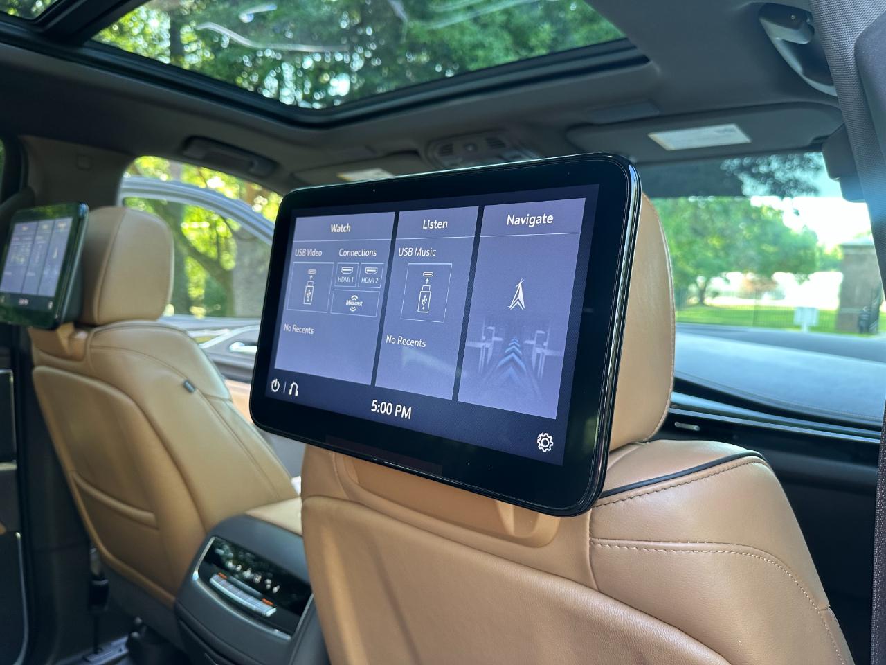 Cadillac Escalade ESV 2WD 4dr Sport 2021