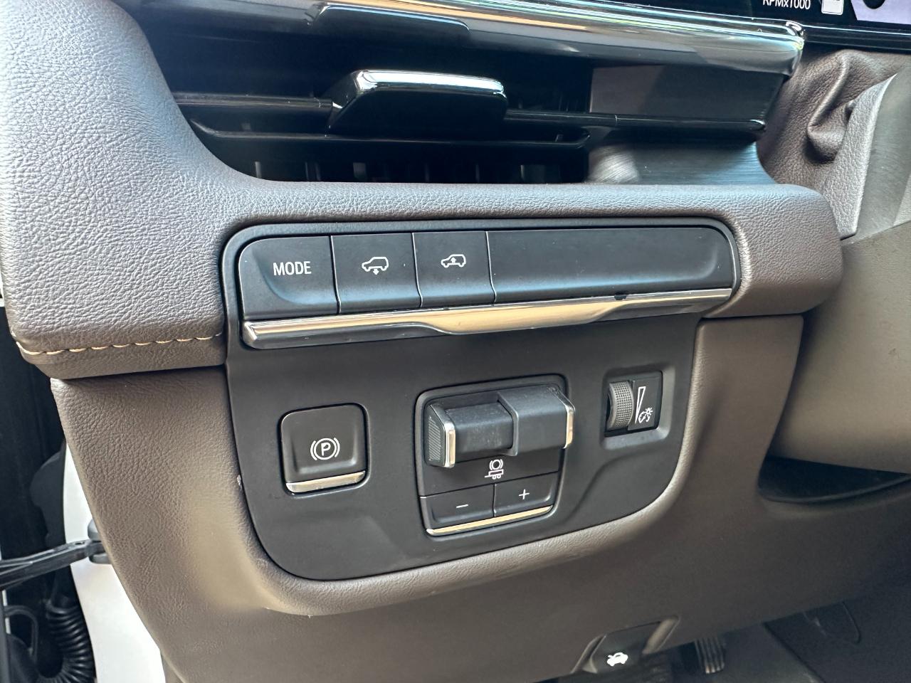 Cadillac Escalade ESV 2WD 4dr Sport 2021