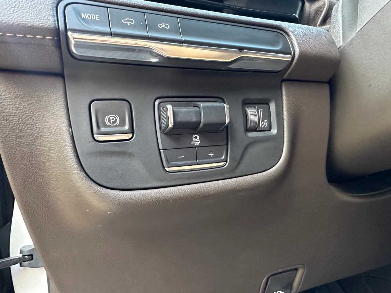 Cadillac Escalade ESV 2WD 4dr Sport 2021