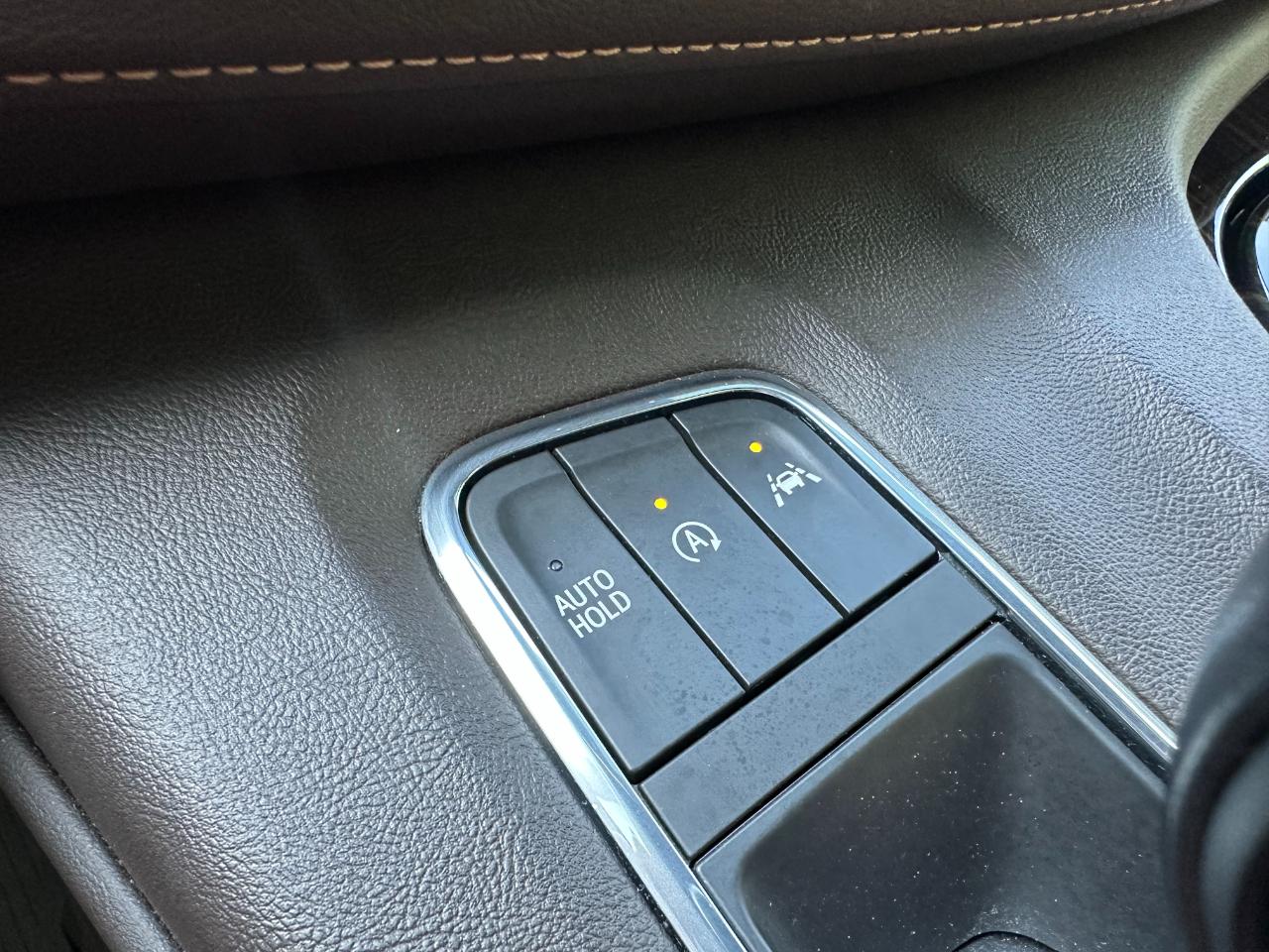 Cadillac Escalade ESV 2WD 4dr Sport 2021