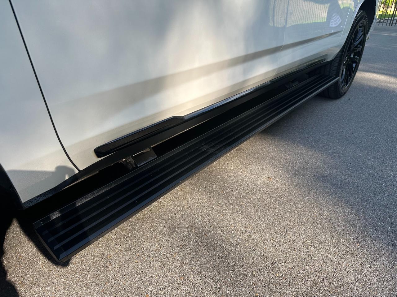 Cadillac Escalade ESV 2WD 4dr Sport 2021