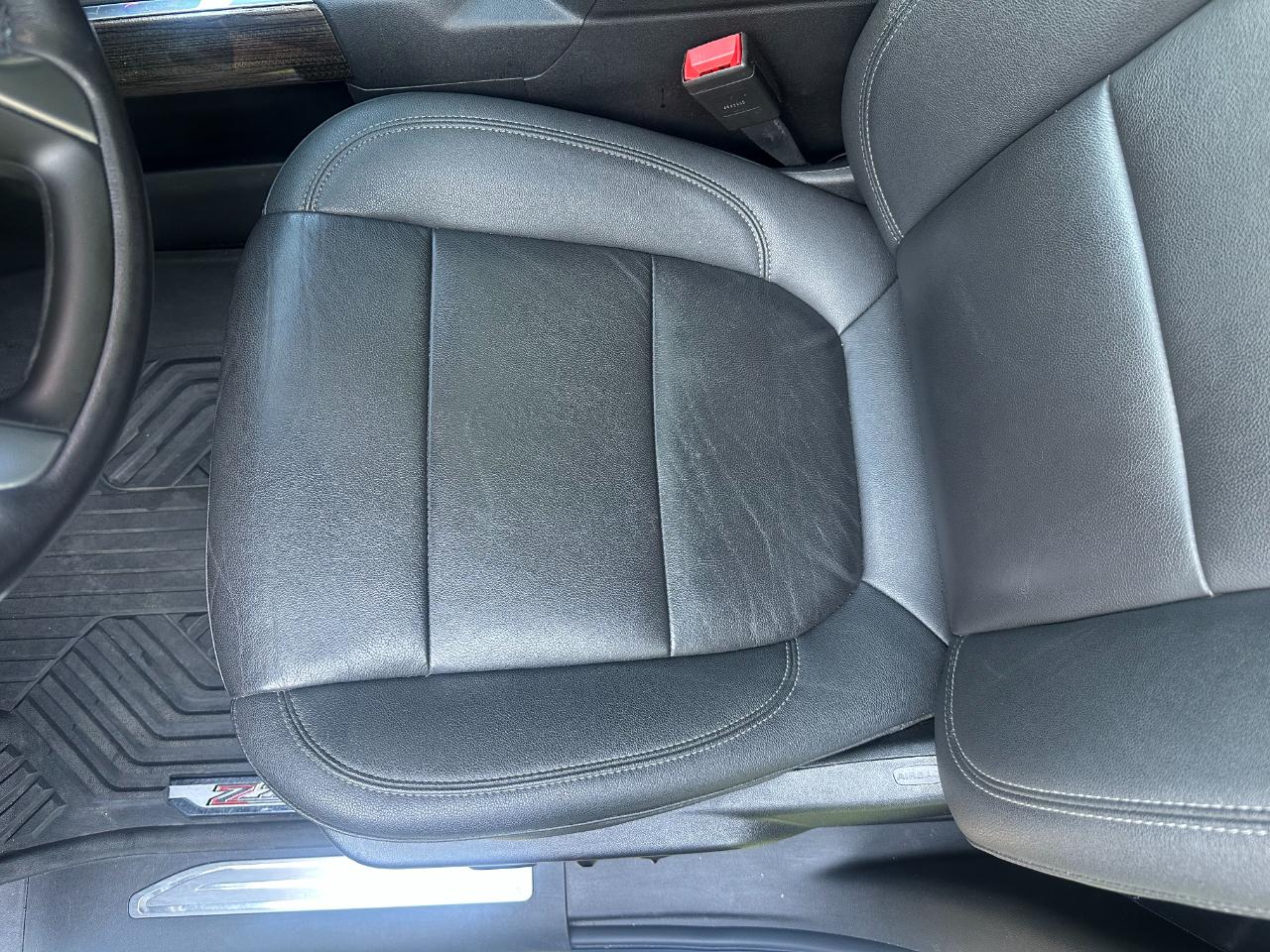 Chevrolet Silverado 1500 4WD Crew Cab 147" LT Trail Boss 2021