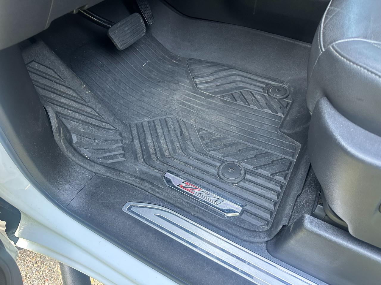 Chevrolet Silverado 1500 4WD Crew Cab 147" LT Trail Boss 2021