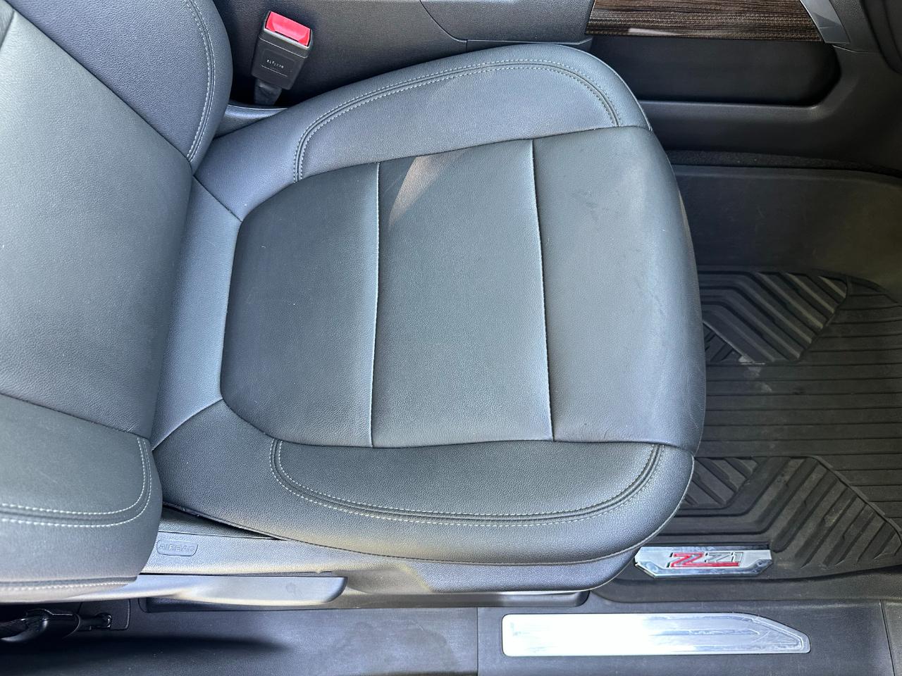 Chevrolet Silverado 1500 4WD Crew Cab 147" LT Trail Boss 2021