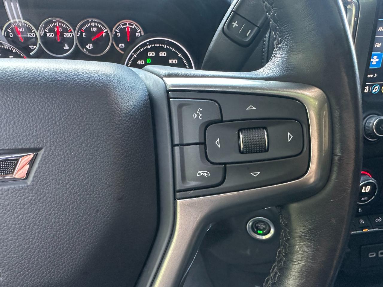 Chevrolet Silverado 1500 4WD Crew Cab 147" LT Trail Boss 2021