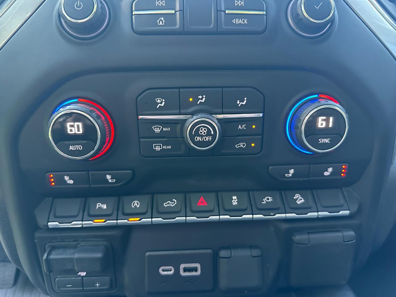 Chevrolet Silverado 1500 4WD Crew Cab 147" LT Trail Boss 2021