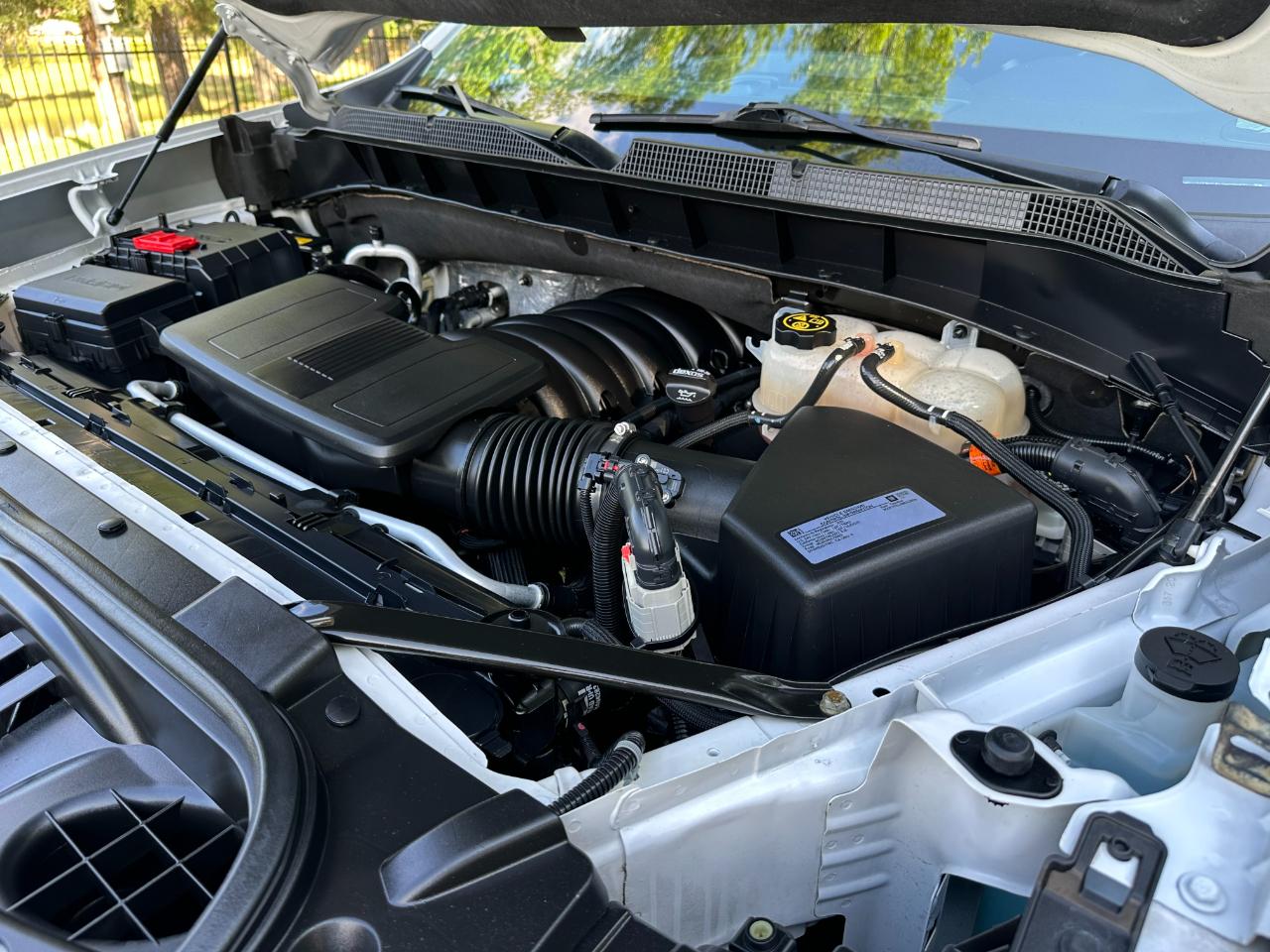 Chevrolet Silverado 1500 4WD Crew Cab 147" LT Trail Boss 2021