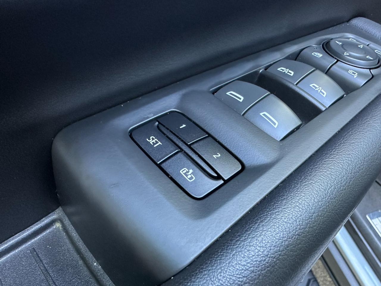 Chevrolet Suburban 4WD 4dr Z71 2022