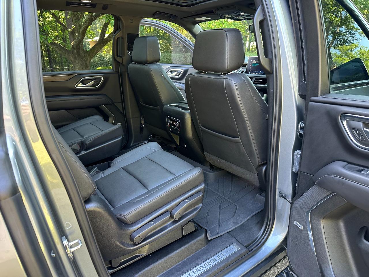 Chevrolet Suburban 4WD 4dr Z71 2022