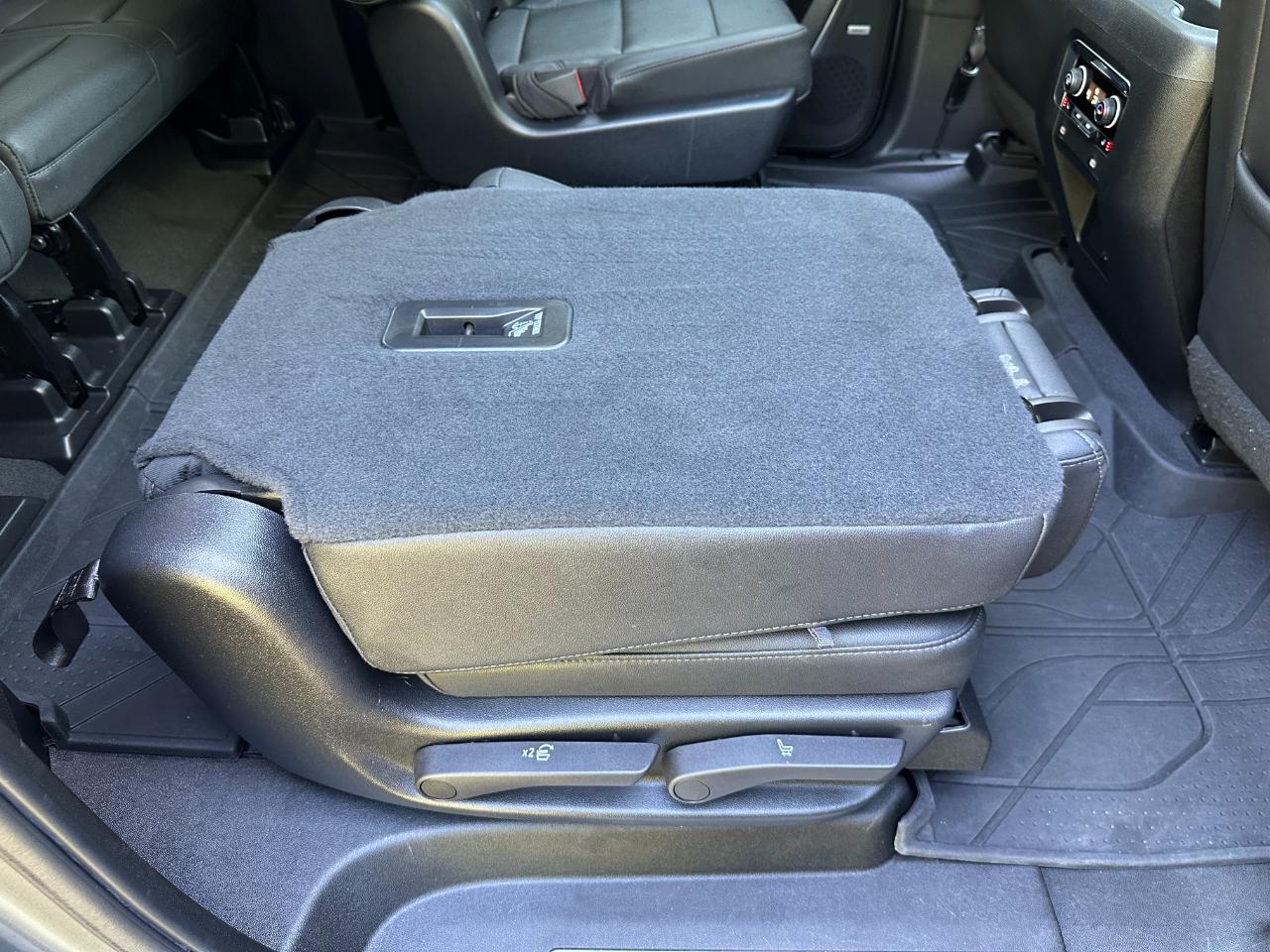 Chevrolet Suburban 4WD 4dr Z71 2022