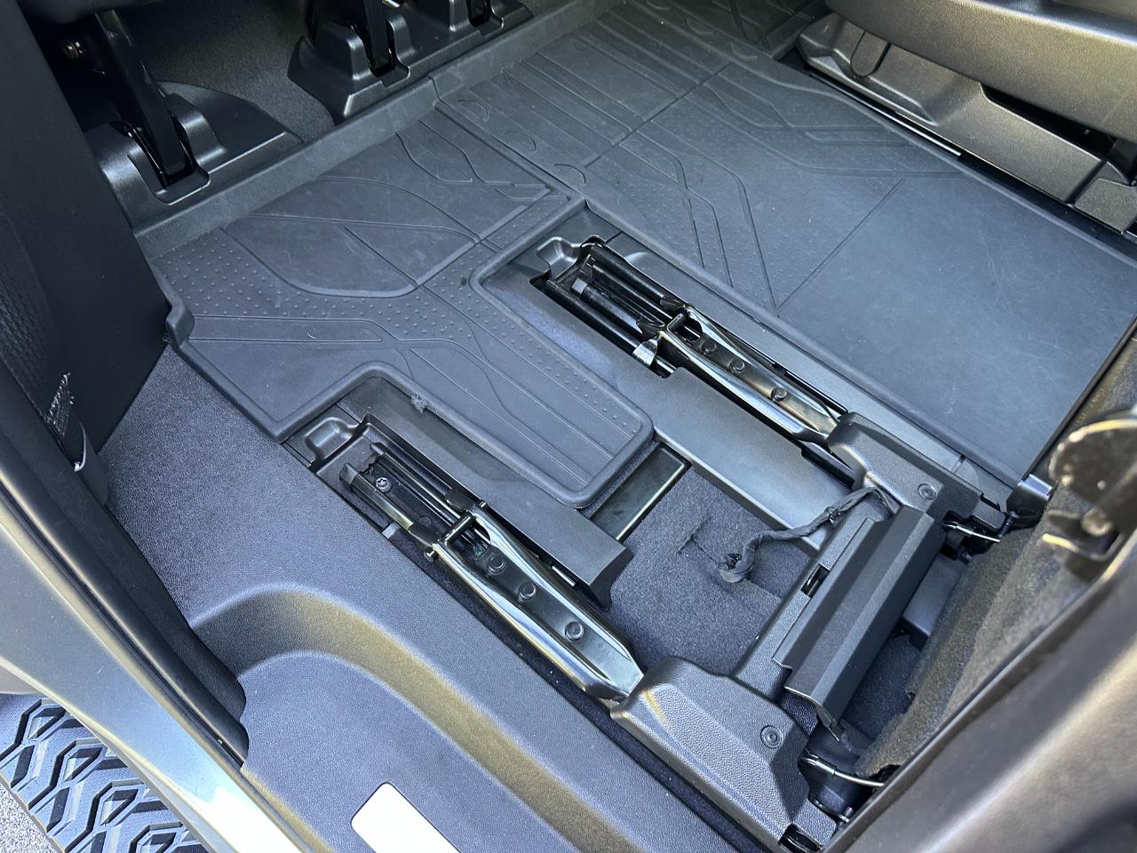 Chevrolet Suburban 4WD 4dr Z71 2022