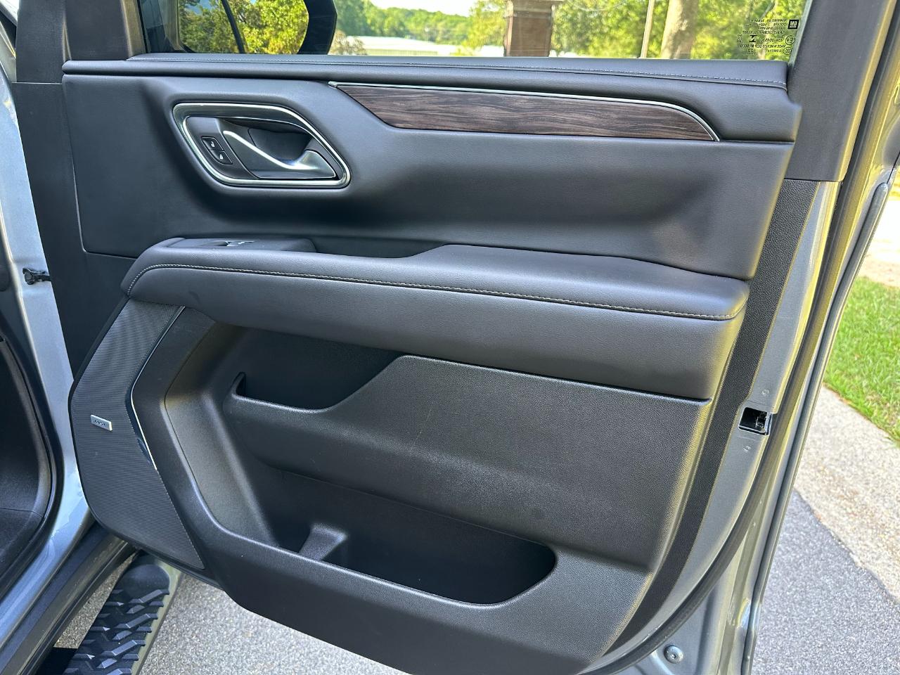 Chevrolet Suburban 4WD 4dr Z71 2022