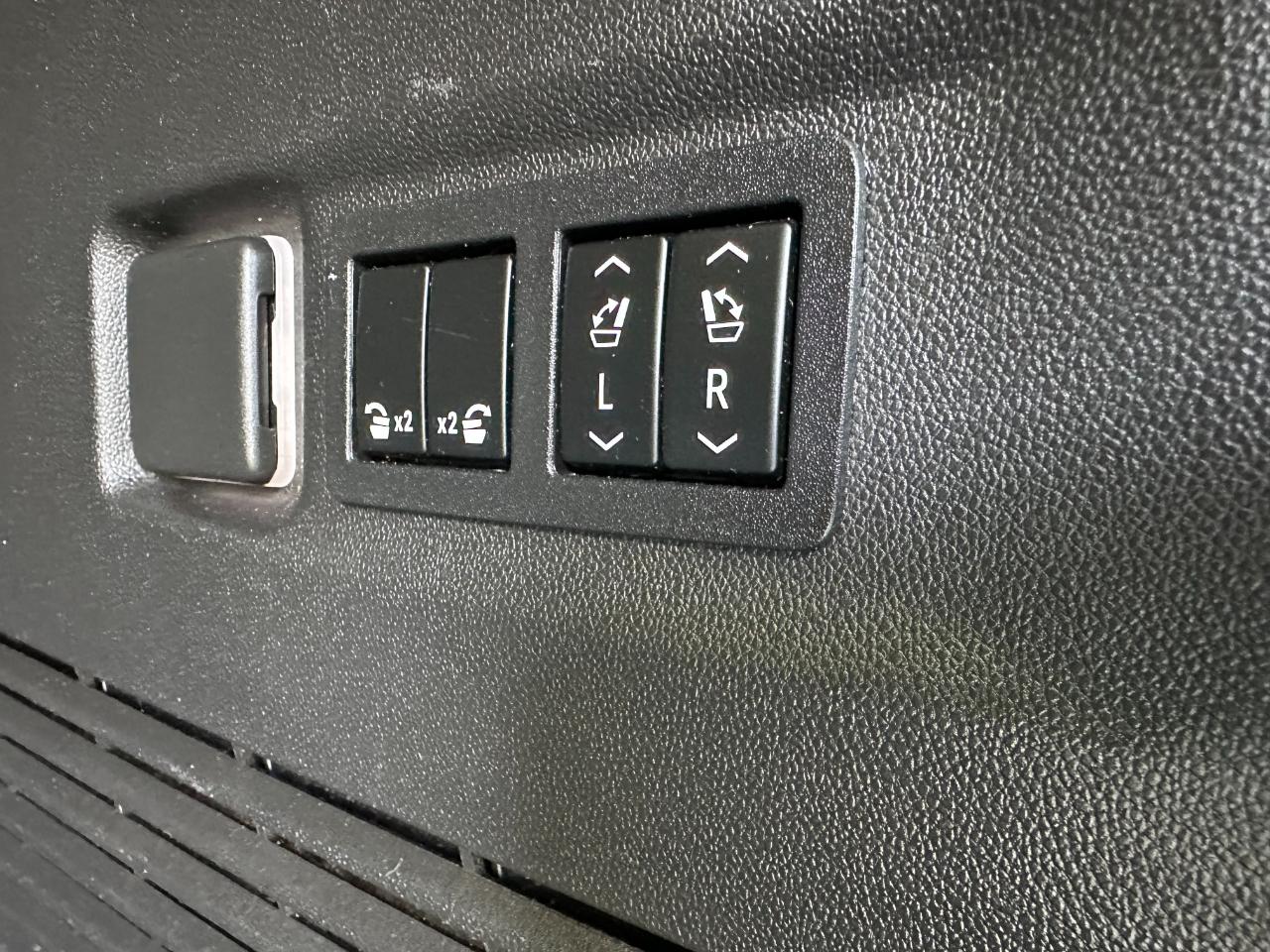 Chevrolet Suburban 4WD 4dr Z71 2022